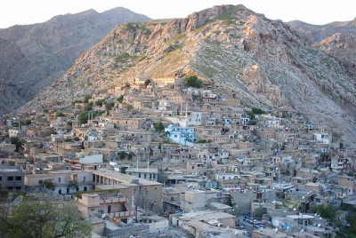 3940akre